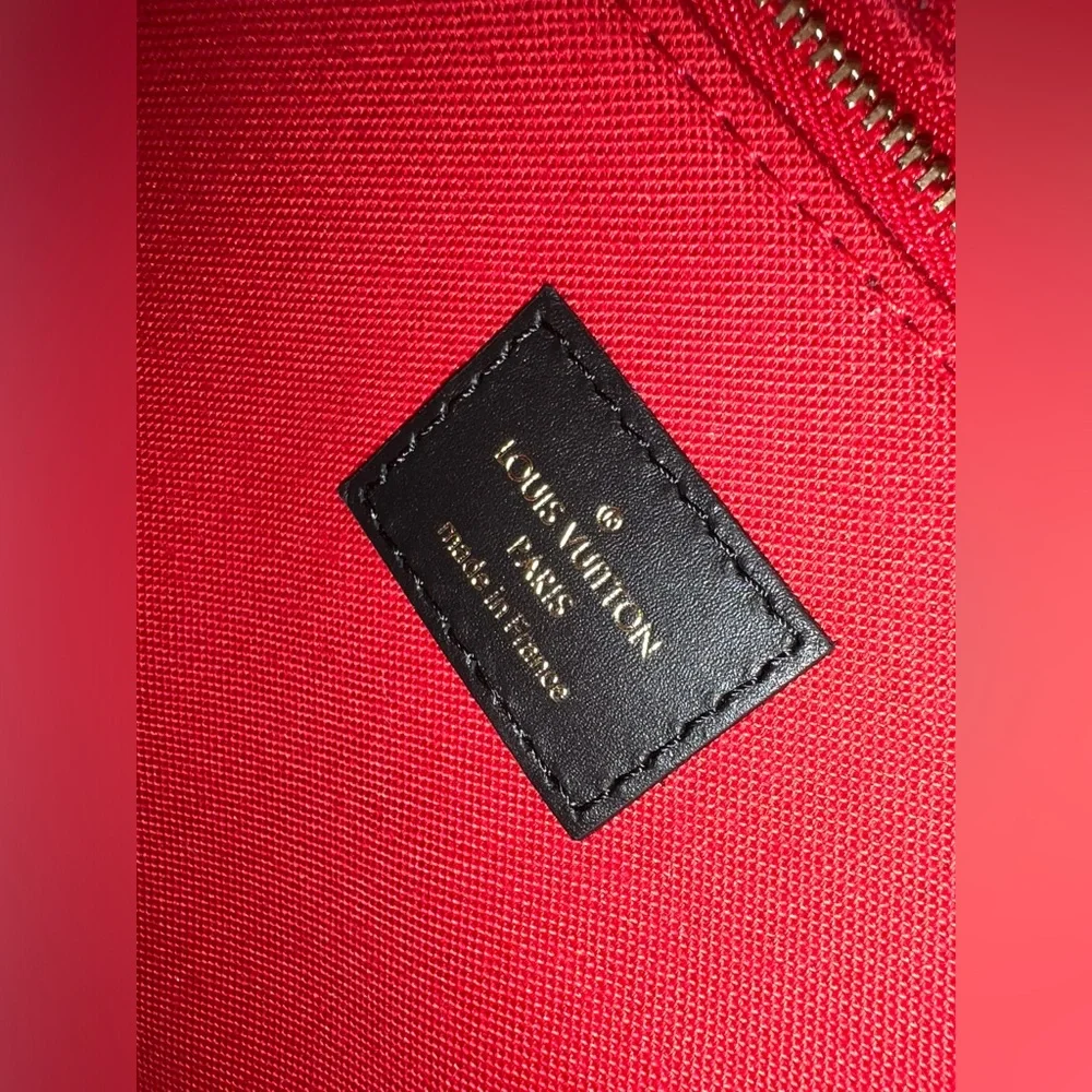 Louis Vuitton OntheGo PM monogram Reverse (Bag only) - Picture 14 of 14